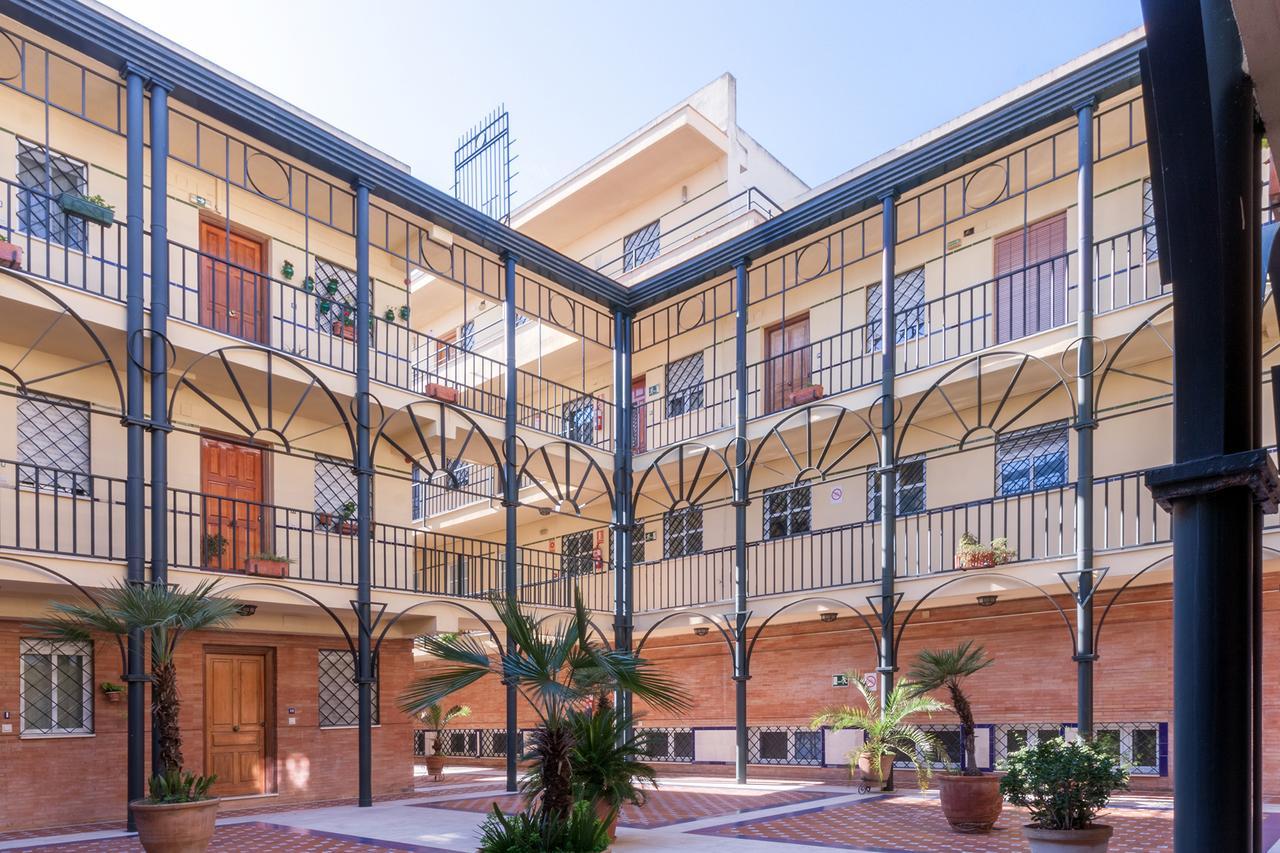 Aparbel Torneo Isla Magica Apartment Seville Exterior photo